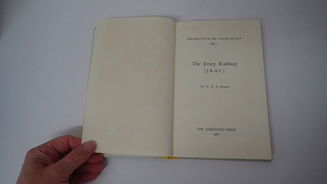 035672_2.JPG